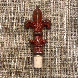 Fleur De Lis Red Wrought Iron Wine Bottle Cork Stopper Rustic Bar Accessories